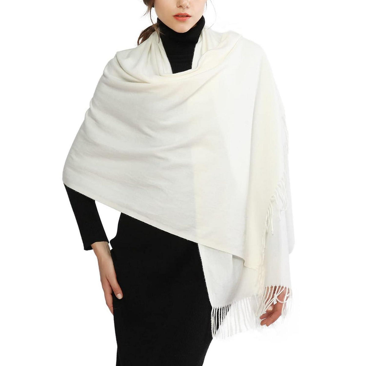 Kuscheliger Damen Schal Winter mit Fransen | Cremefarben