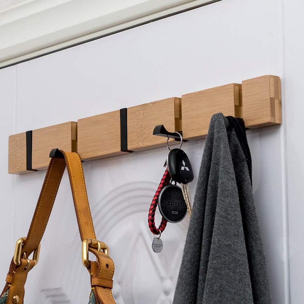 YunNasi Wand Hakenleiste Holz Klappbar Garderobenleiste 5 Haken Jacken Mäntel
