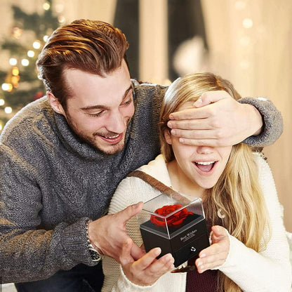 Ewige Rose in Geschenkbox - Rote Rose mit Brosche, Muttertagsgeschenk