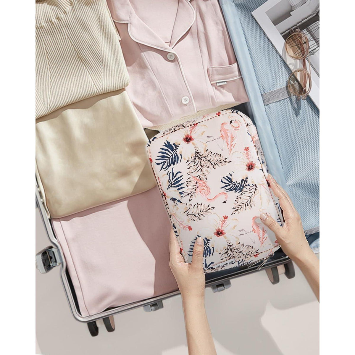Kulturtasche zum Aufhängen mit Haken, Beige Flamingo
