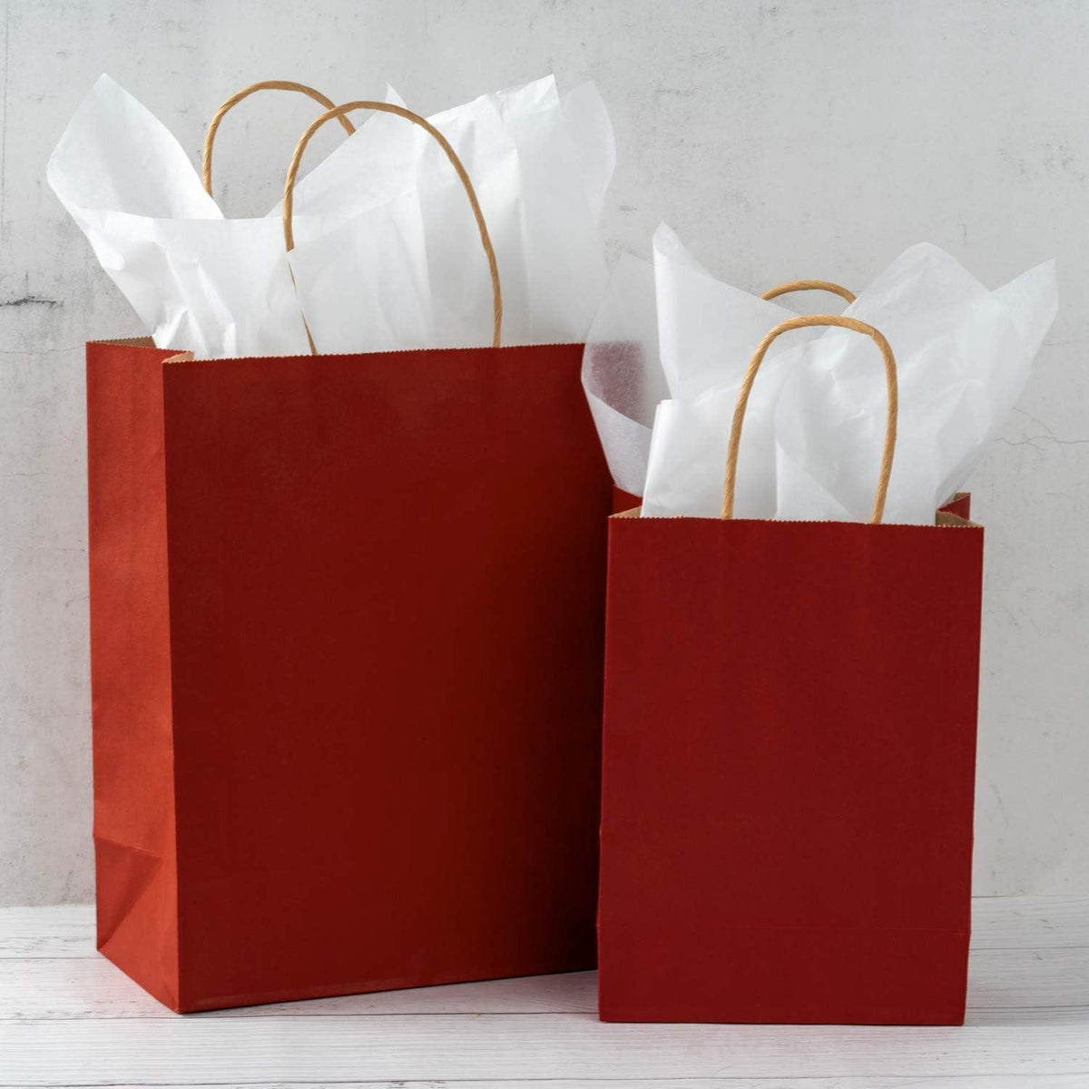 Geschenktüten rot 25er Set – Kraftpapier mit Griffen