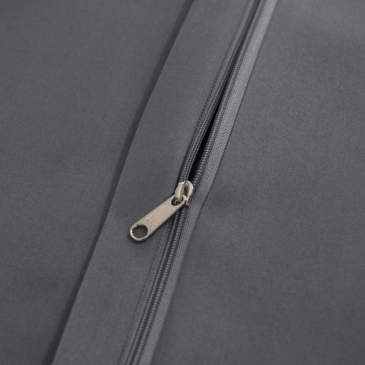 Bettwäsche 200x220 cm 100% Mikrofaser Grau mit 2 Kissen 80x80 cm