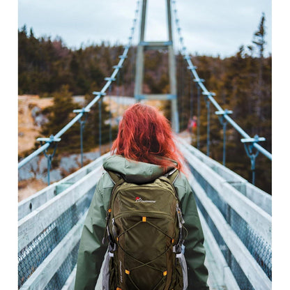 Trekkingrucksack 40L mit vielen Fächern, Armeegrün