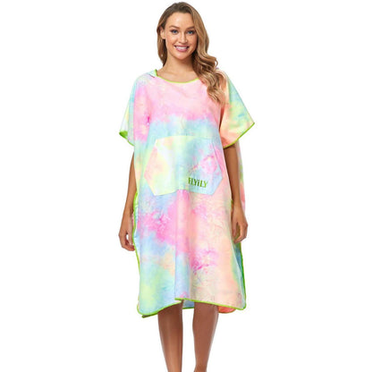 Surf Poncho: Mobile Umkleide & Kuscheliger Bademantel Tiedye
