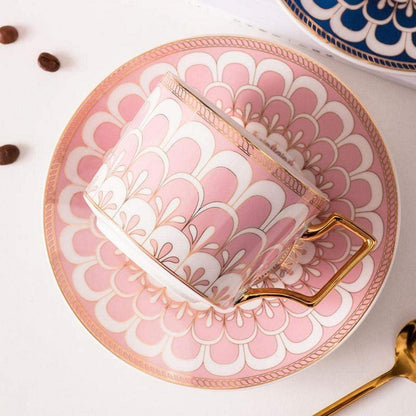 Europäisches Teetassen-Set mit Untertasse und Löffel (Rosa)