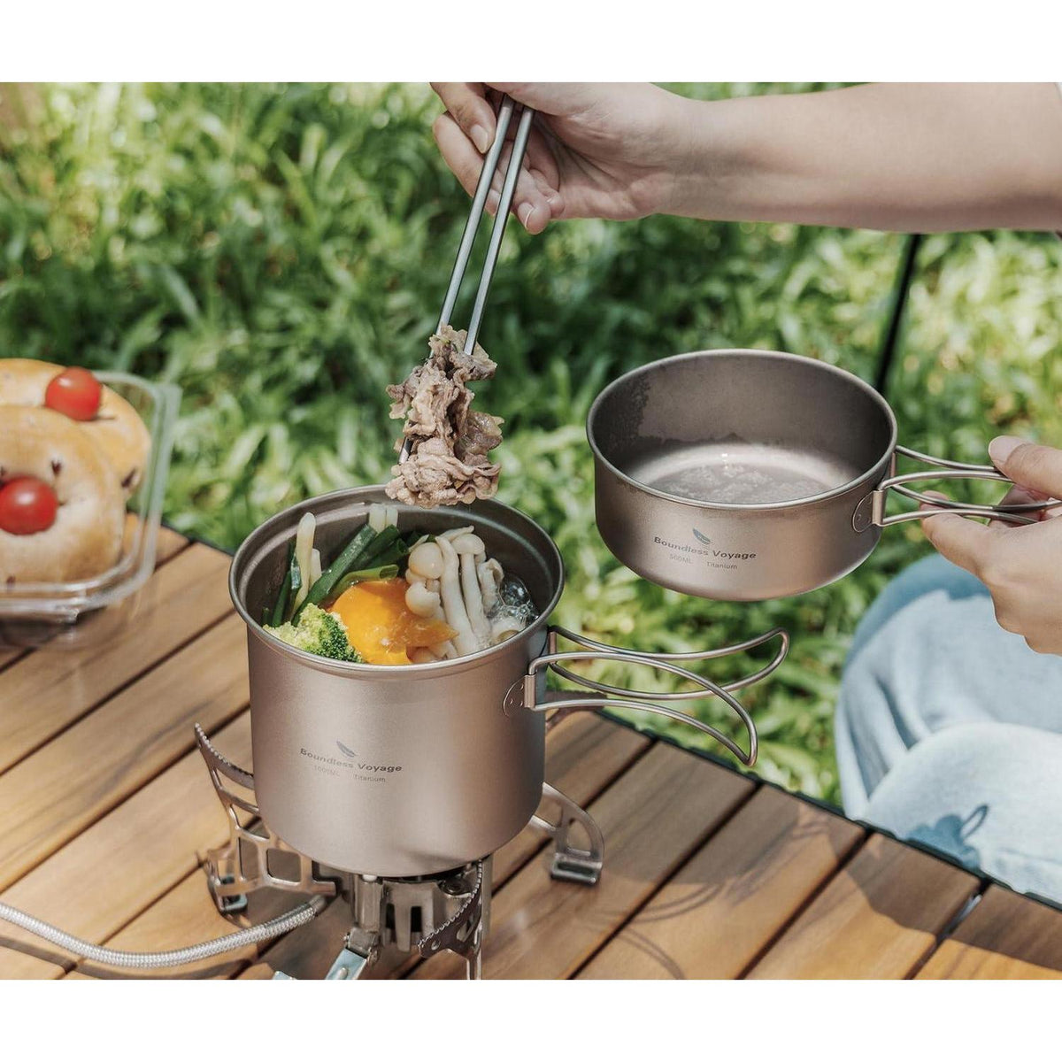 Titan Camping Kochset | Leichtes Outdoor Geschirr Set für Wandern