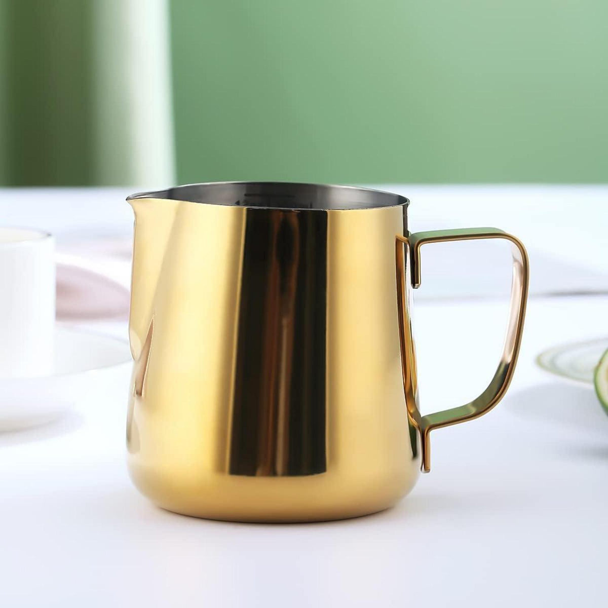 Milchschaumkrug Gold 350ml mit Latte Art Stift