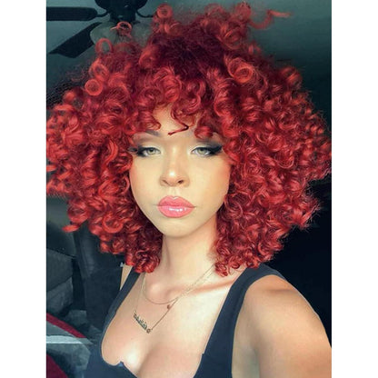 Rote Afro Locken Perücke mit Pony – Kurz & Natürlich
