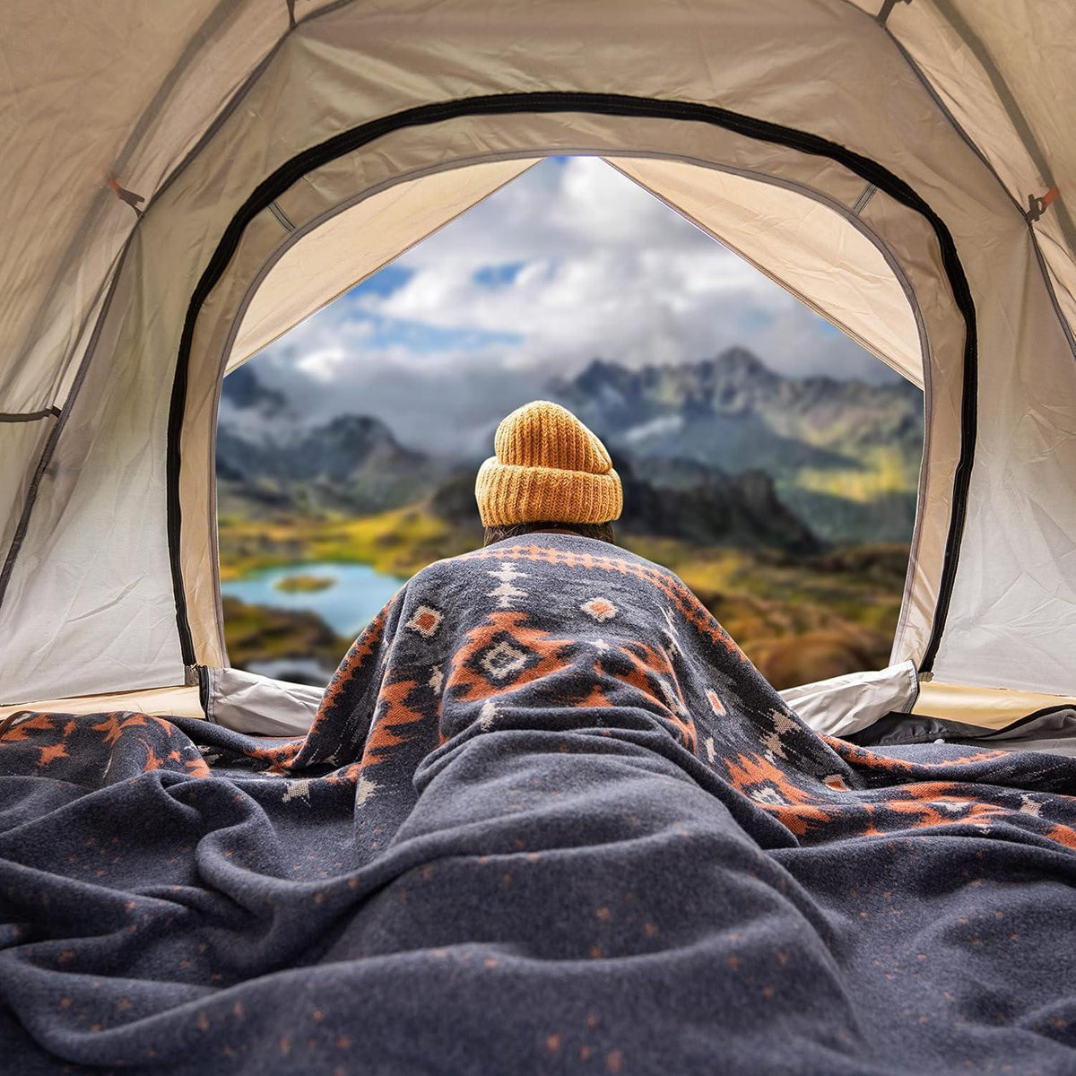 Merinowoll Campingdecke – Warm & Waschbar – 160x200 cm