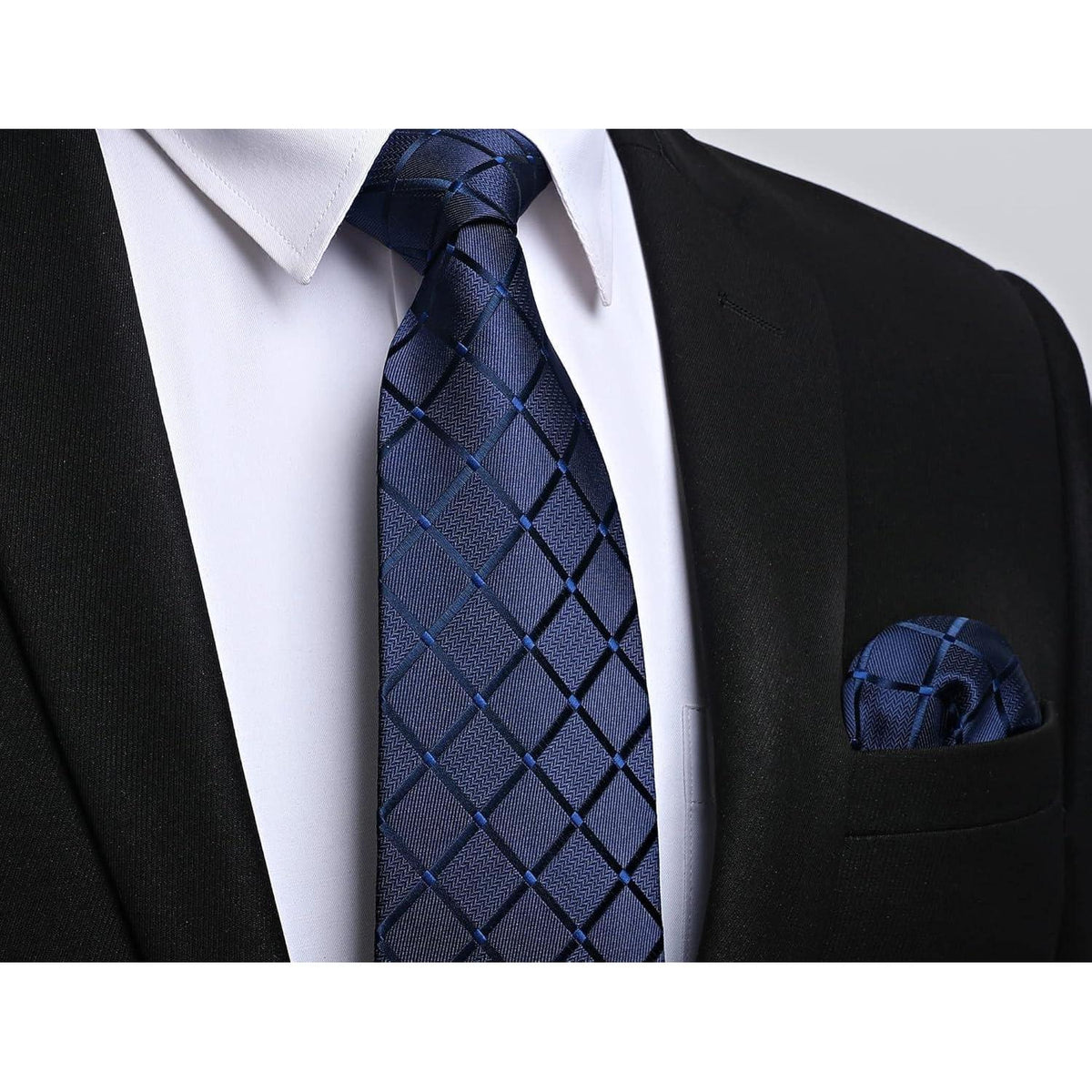 Herren Krawatten-Set mit Einstecktuch und Krawattennadel – Marineblau Kariert