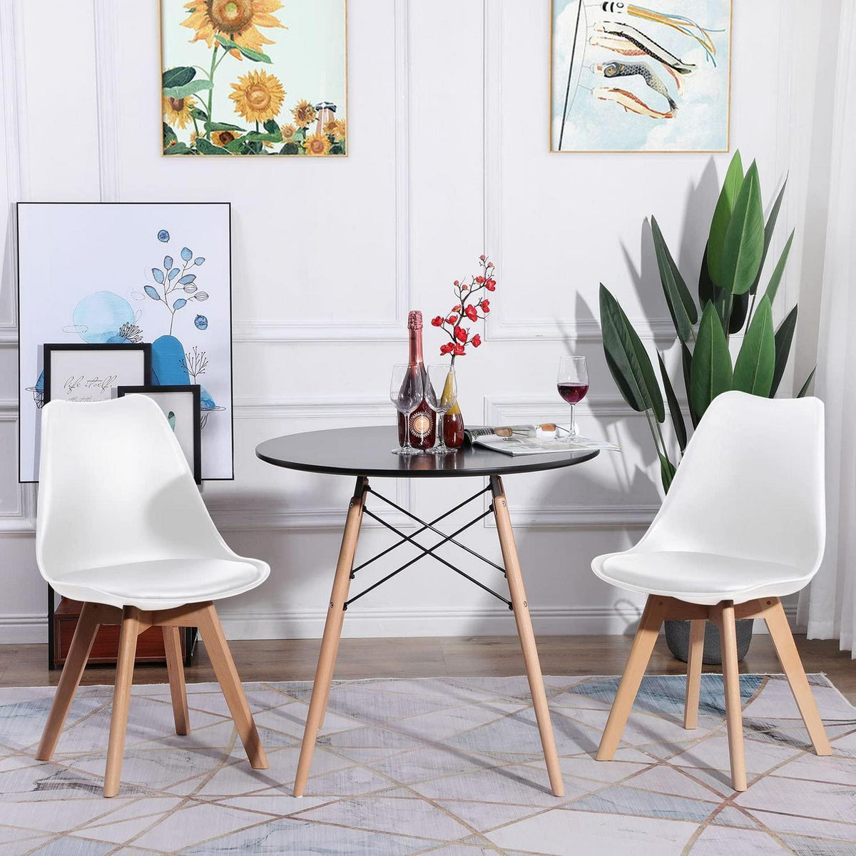 Essgruppe Schwarz-Weiß: Tisch mit 2 Stühlen
