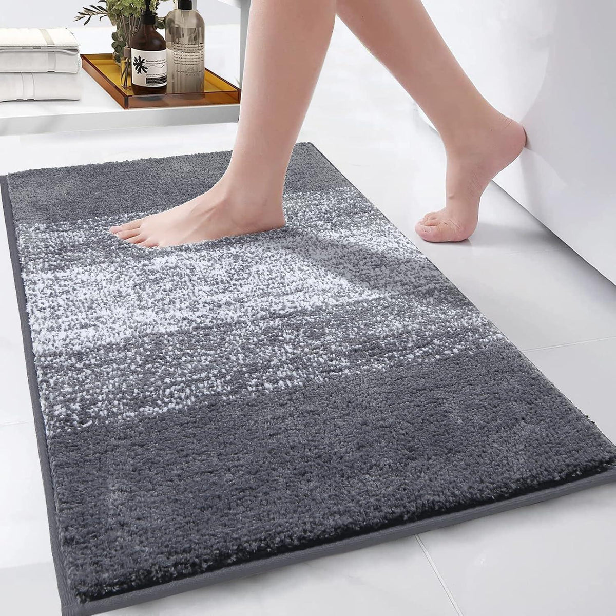 Rutschfester Badteppich 45x65 cm - Weiche Mikrofaser Matte Grau