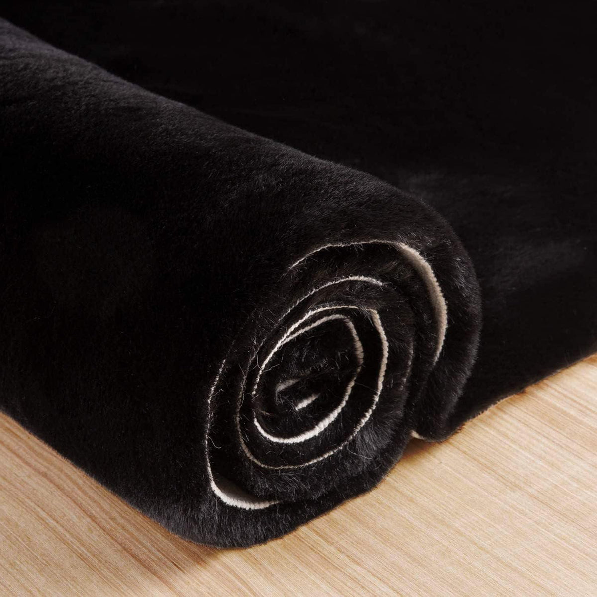 Flauschiger Teppich Schwarz 240x300 cm - Wohnzimmer & Schlafzimmer
