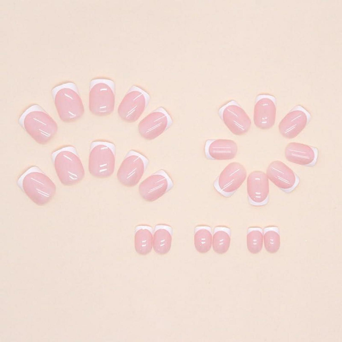 Kurze Square Rosen Nude Pink Press on Nails mit Kleber