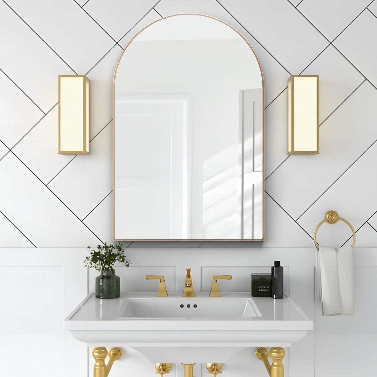 Gewölbter Badezimmerspiegel 60x75cm mit Goldrahmen - 2er Set