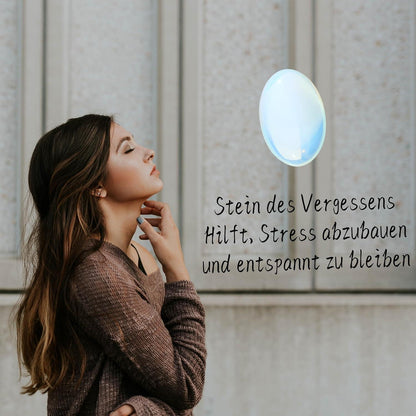 Ovaler Kristall Sorgenstein zur Angstlinderung und Meditation