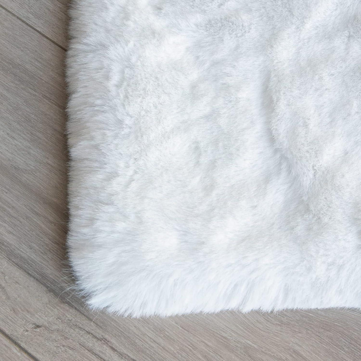 Flauschiger Teppich Weiß 150x215 cm – Wohnzimmer, Schlafzimmer & Kinderzimmer