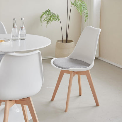 Skandinavische Esszimmerstühle 6er-Set Weiß | Massivholz & Gestreiftes Sitzkissen