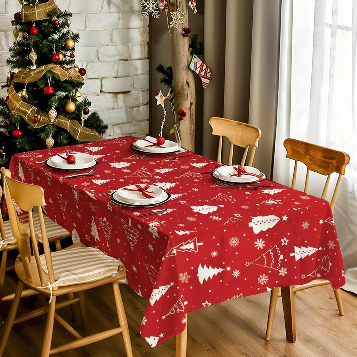 Weihnachtliches Tischtuch mit Weihnachtsbäume & Schneeflocken 142x213cm