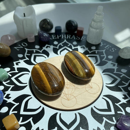 Tigerauge Schmuckstein poliert, oval, 2.4 Zoll, Massage & Meditation