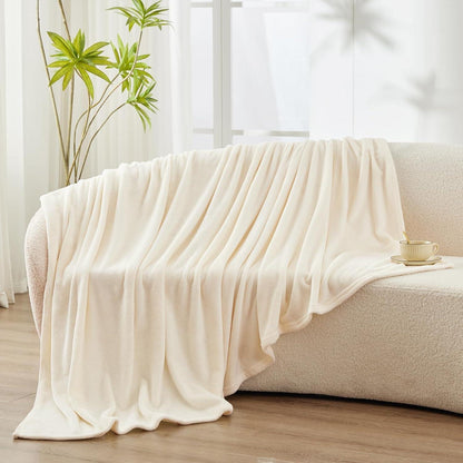 Kuscheldecke Flanell 150x200 cm Creme - Weich & Warm für 4 Jahreszeiten