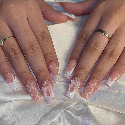 Rosa Strass Nagelset – 24 Glitzernde Blüten-Nagelspitzen