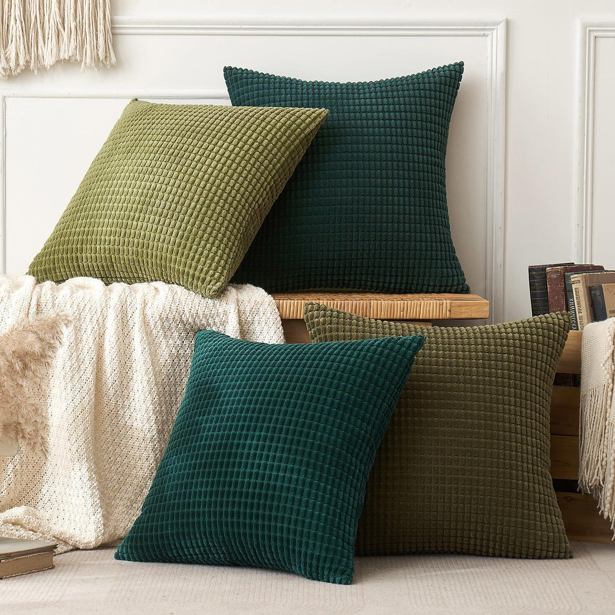 EMEMA Kordsamt Kissenbezug 4er Set 45x45 cm Grün Serie