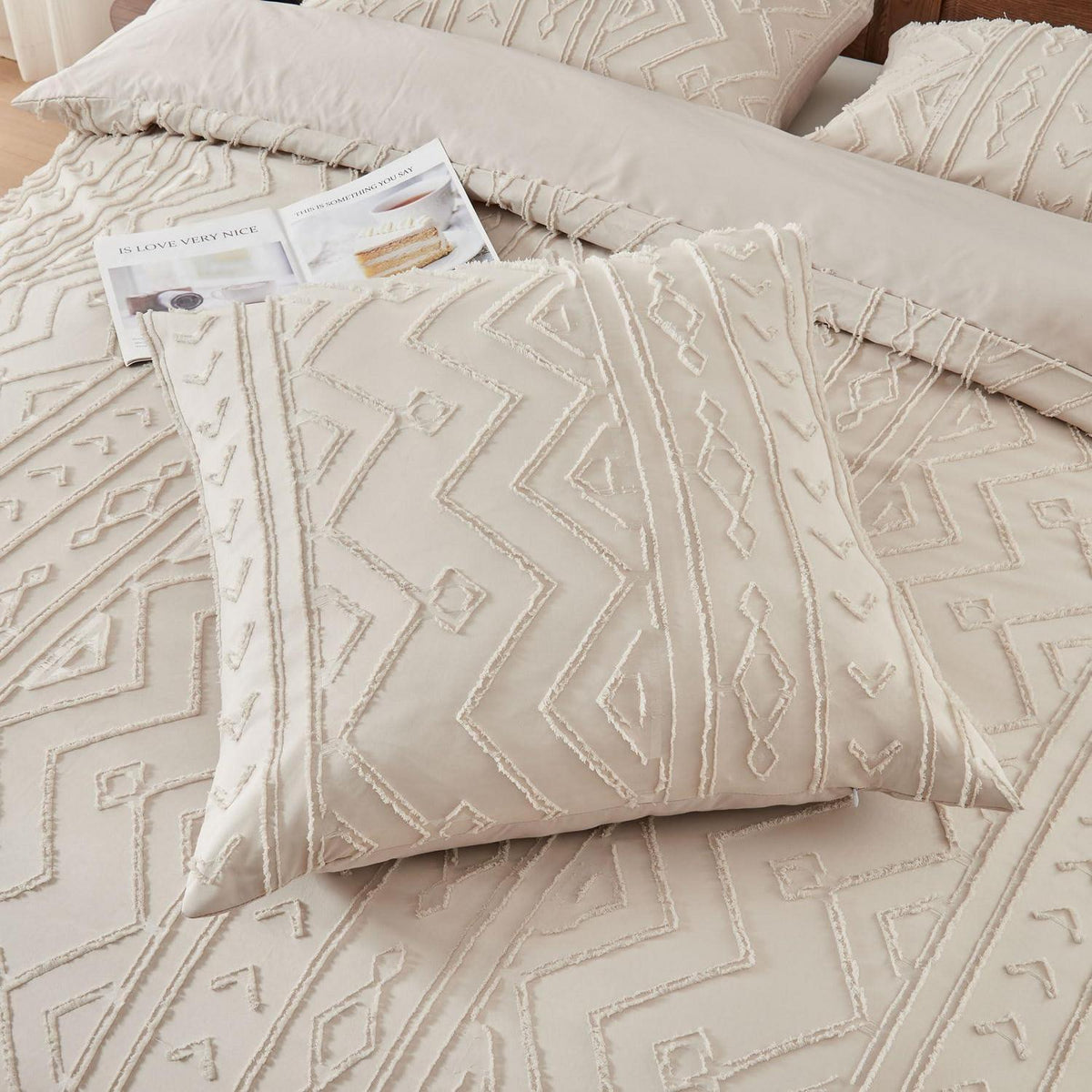 Boho Bettwäsche Set 220x240 Beige Getuftet Geometrisch
