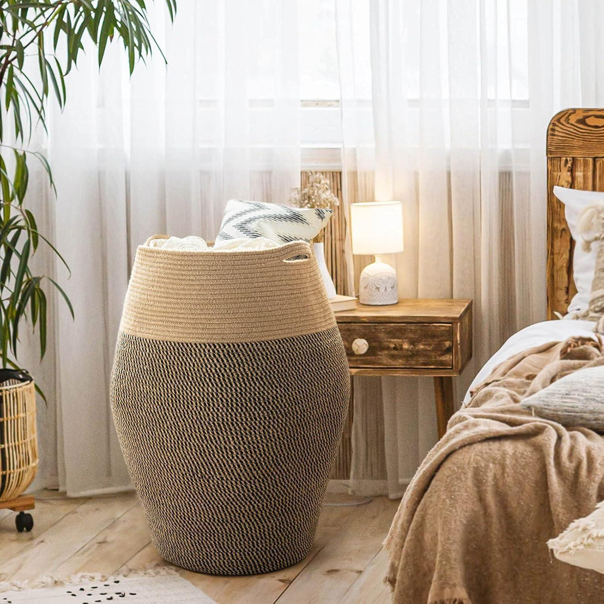 Großer Wäschekorb geflochten – Schwarz & Jute, 65cm hoch