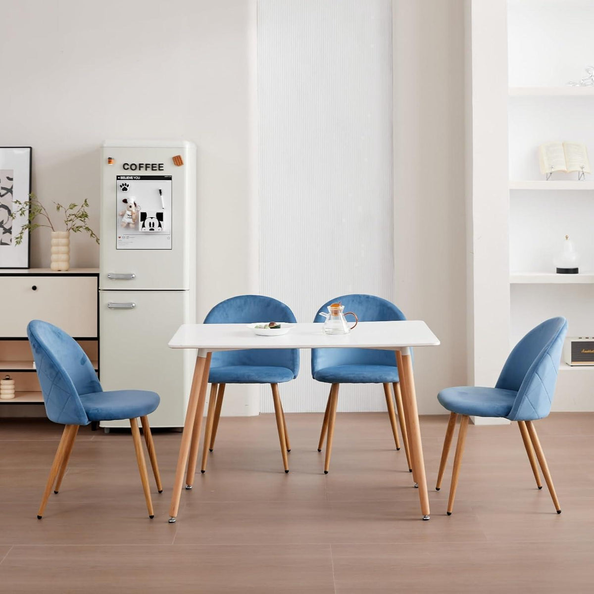 4er Set Samt Esszimmerstühle mit Metallbeinen – Blau