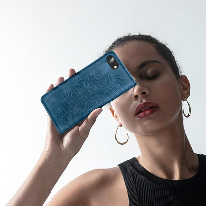 Handyhülle iPhone SE 2022/2020 Leder Flip Tasche Kartenfach Dunkelblau