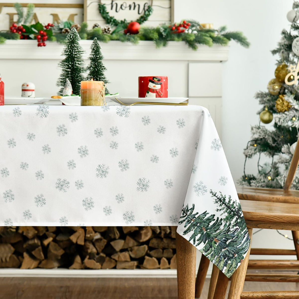 Weihnachts Tischdecke Schneeflocken 140x220 cm - Beige
