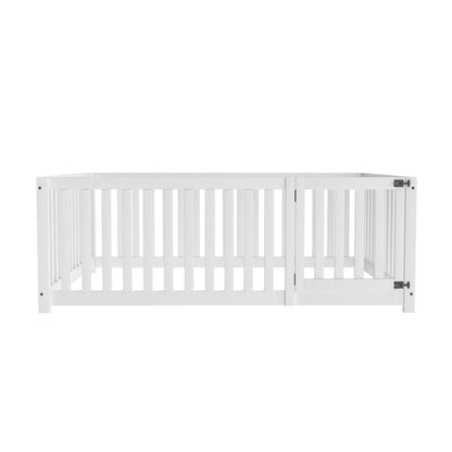 Jovify Kinderbett 140x200 cm Montessori Bodenbett mit Tür und Rausfallschutz Zaun aus Massivholz Weiß