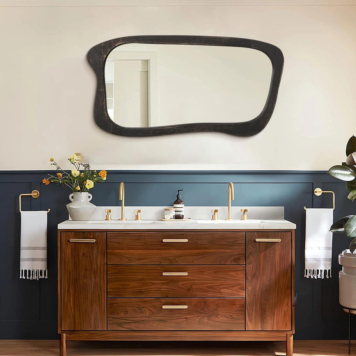 Großer Wandspiegel Holzrahmen, Unregelmäßig 80x50 cm Retro Stil