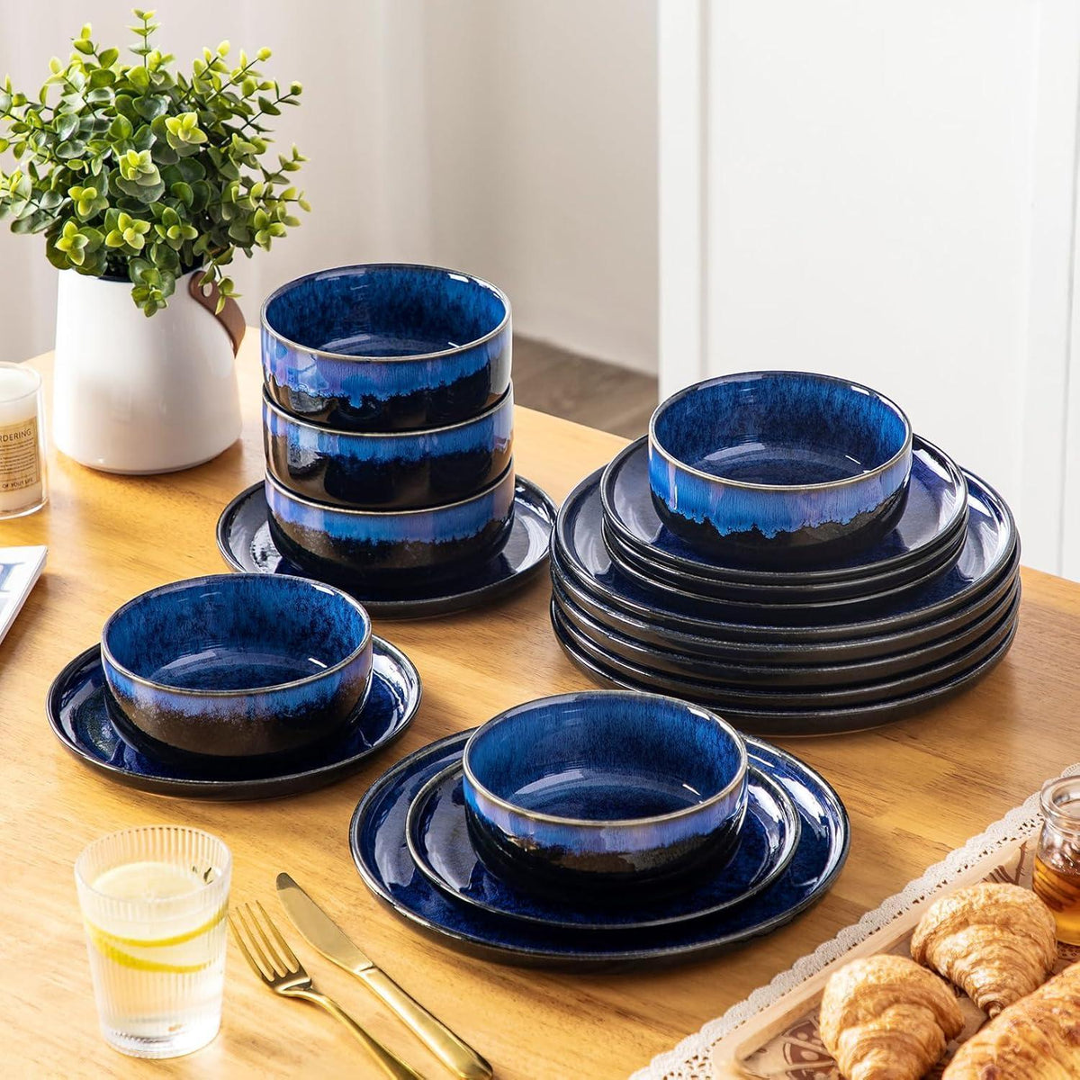 Modernes Geschirrset 6 Personen Blau - 18-teiliges Steingut Service