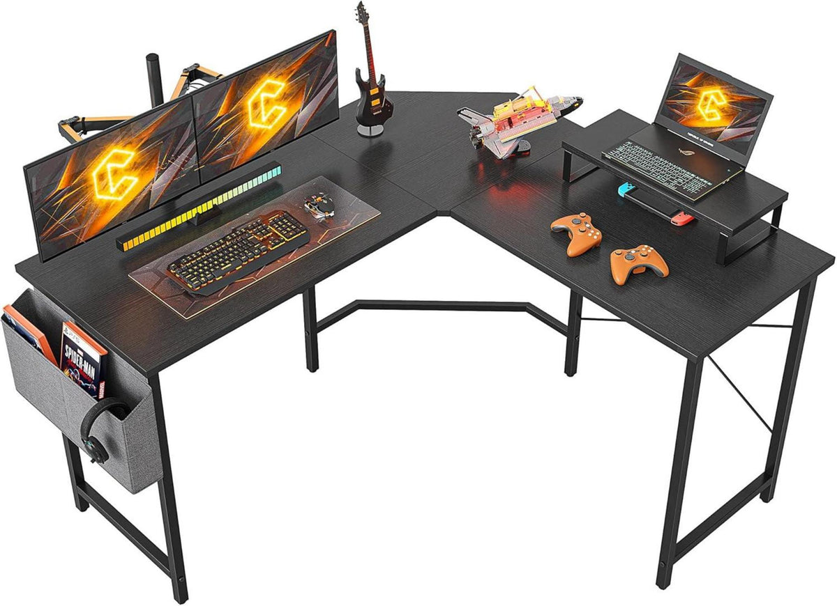 Gaming Eckschreibtisch 120x120cm mit Monitorständer