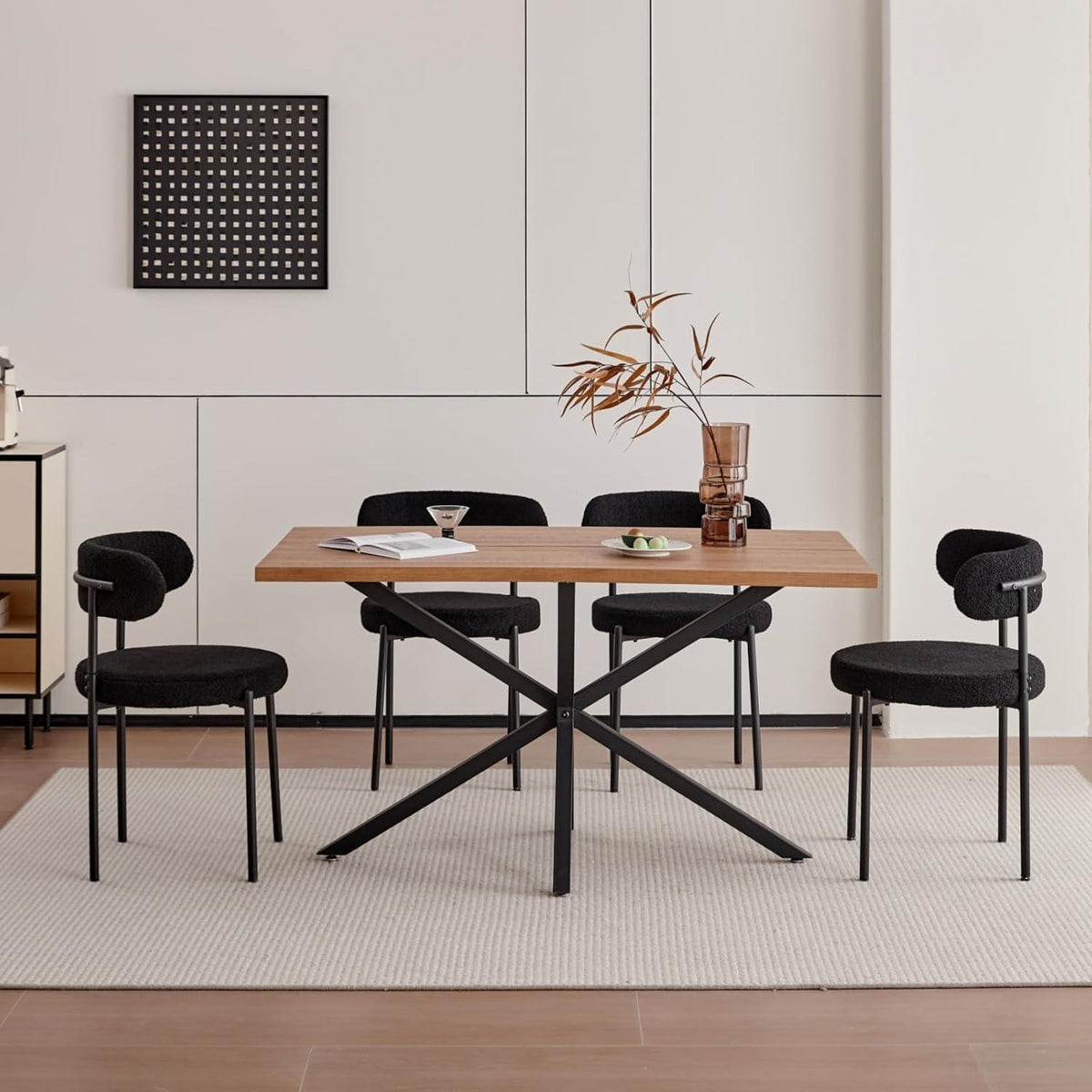 8 Esszimmerstühle Teddy-Samt Schwarz – Modern & Komfortabel