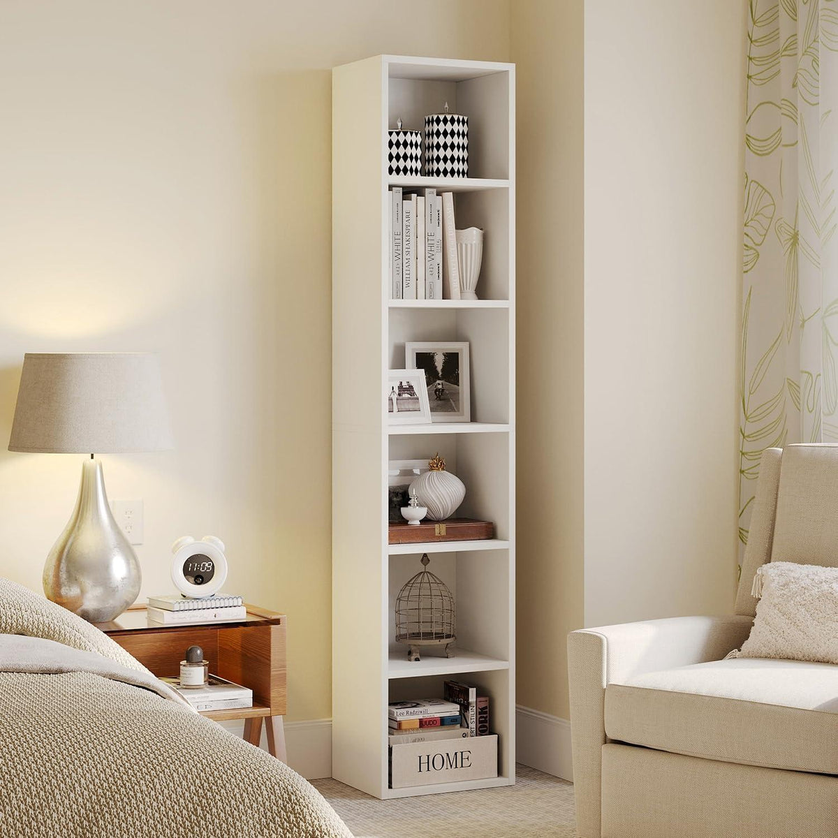 Schmales Bücherregal mit 6 Ebenen – Weiß
