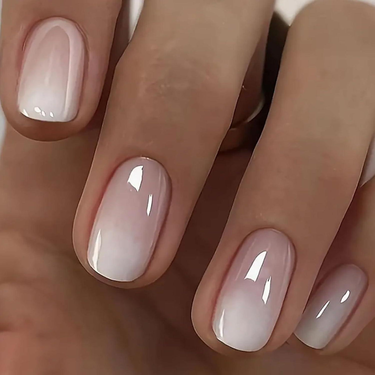 Kurze Eckige French Press on Nails Rosa Weiß Farbverlauf