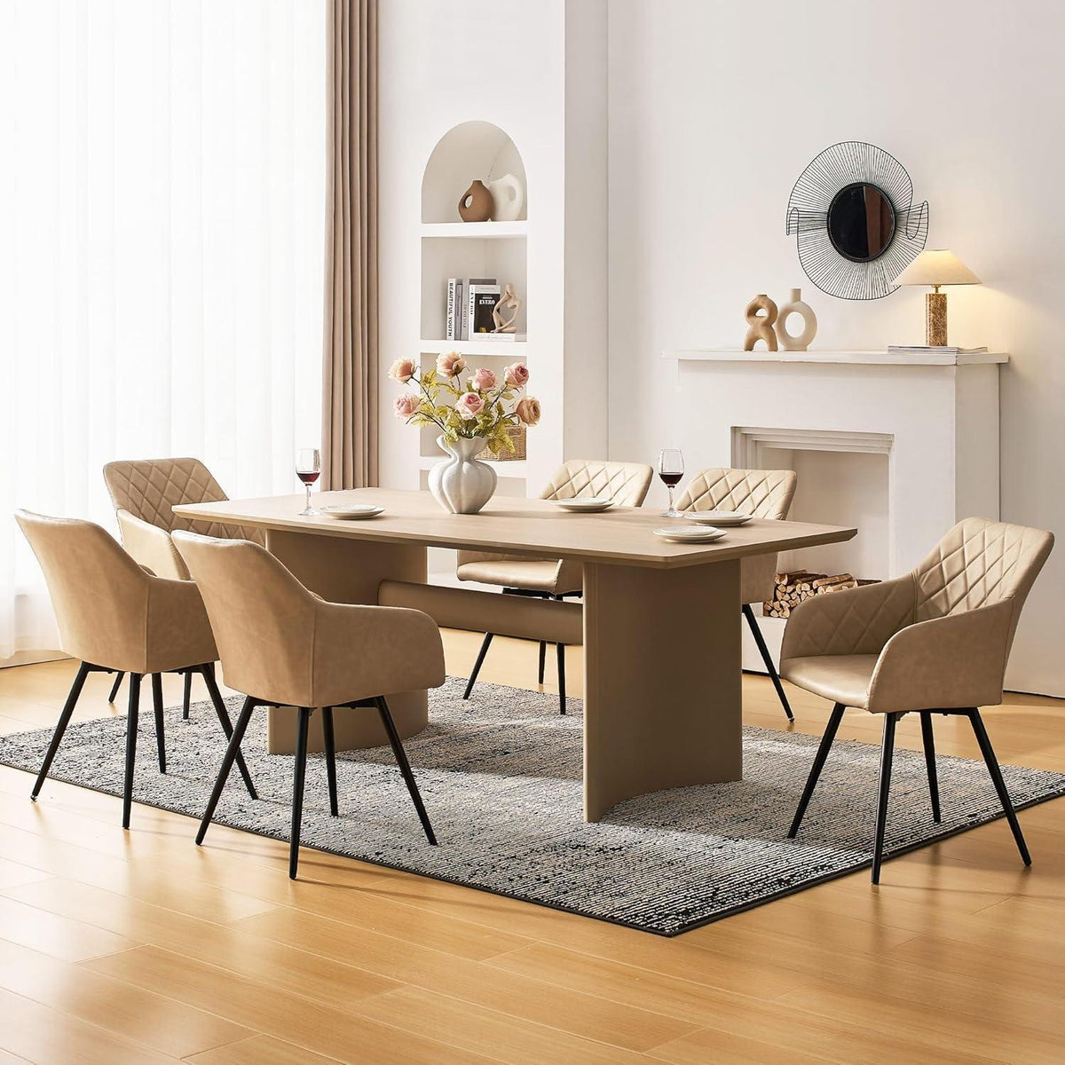 Drehbarer Esszimmerstuhl mit Armlehnen – Beige (2er Set) in Lederoptik
