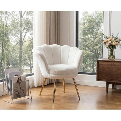 Teddystoff Muschel Sessel mit goldenen Beinen