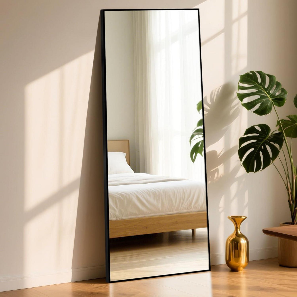 Großer Ganzkörperspiegel 180x76cm Schwarz – Stand- & Wandspiegel