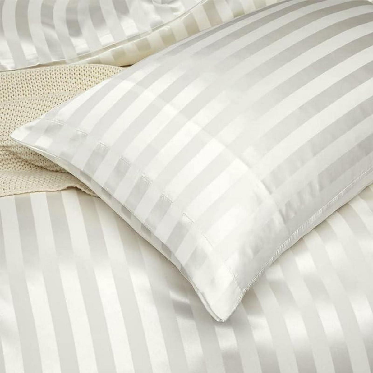Satin Bettwäsche Set 135x200cm, 4-teilig, Weiß, Glanz, Luxus