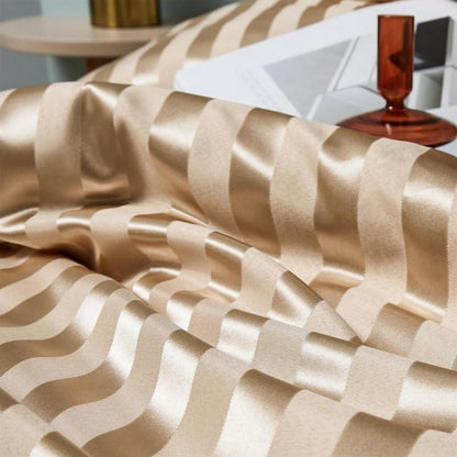 Goldene Satin Bettwäsche Set 200x200cm | 3-teilig Luxus