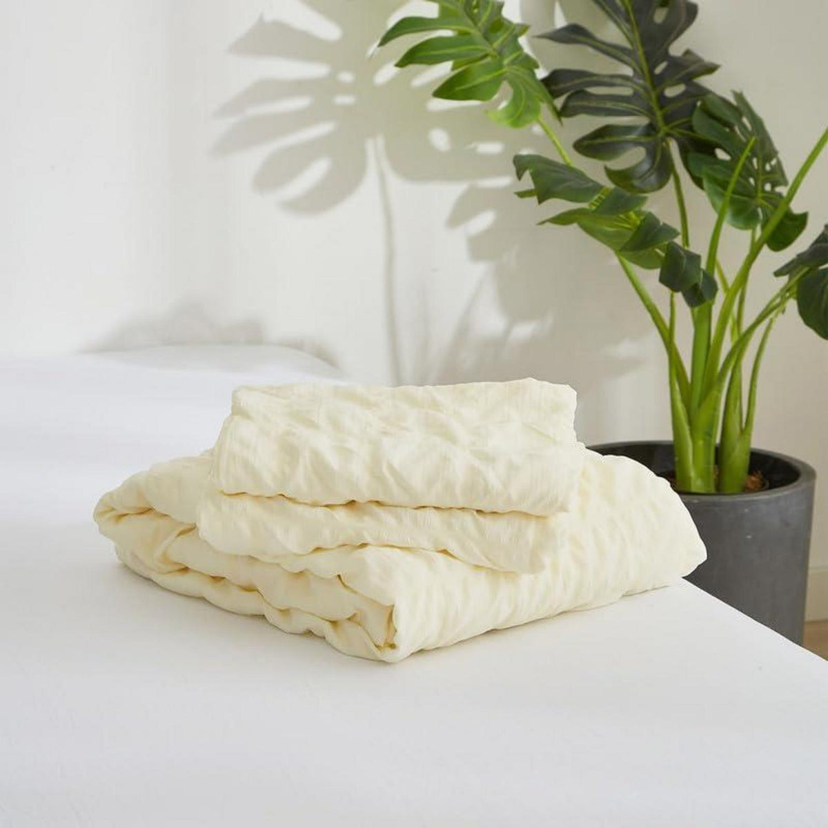 Seersucker Bettwäsche Set 135x200cm Beige Kariert – Atmungsaktiv & Weich