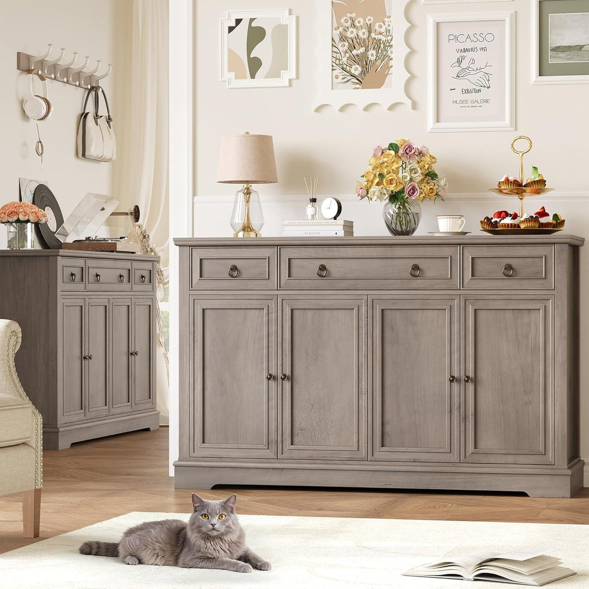 Weißes Sideboard mit 3 Schubladen & 4 Türen – Küchenbuffet 134cm