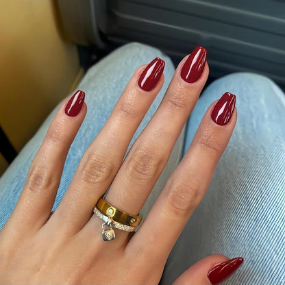 Weinrote Press On Nails Mandel Kurz – Fake Nails zum Aufkleben