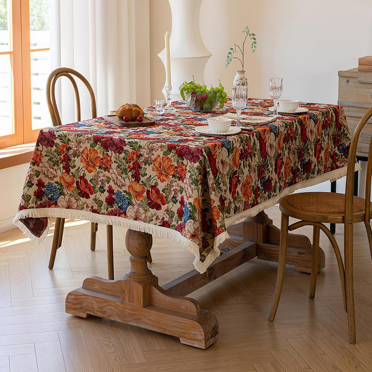 Vintage Tischdecke quadratisch Blume mit Quasten 90x90 cm