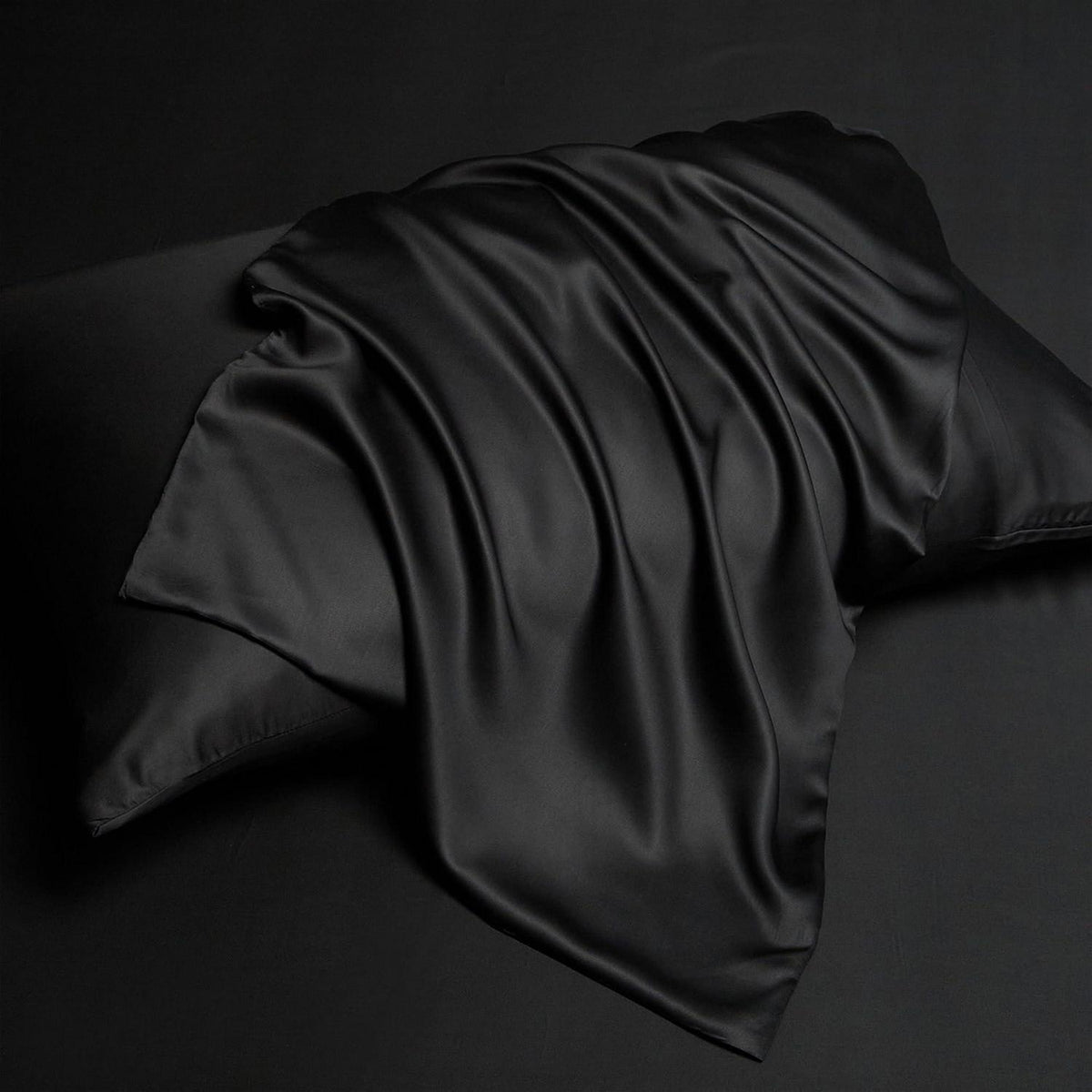 Kühlende Bambus Bettwäsche Set 135x200 cm – 4tlg. Schwarz