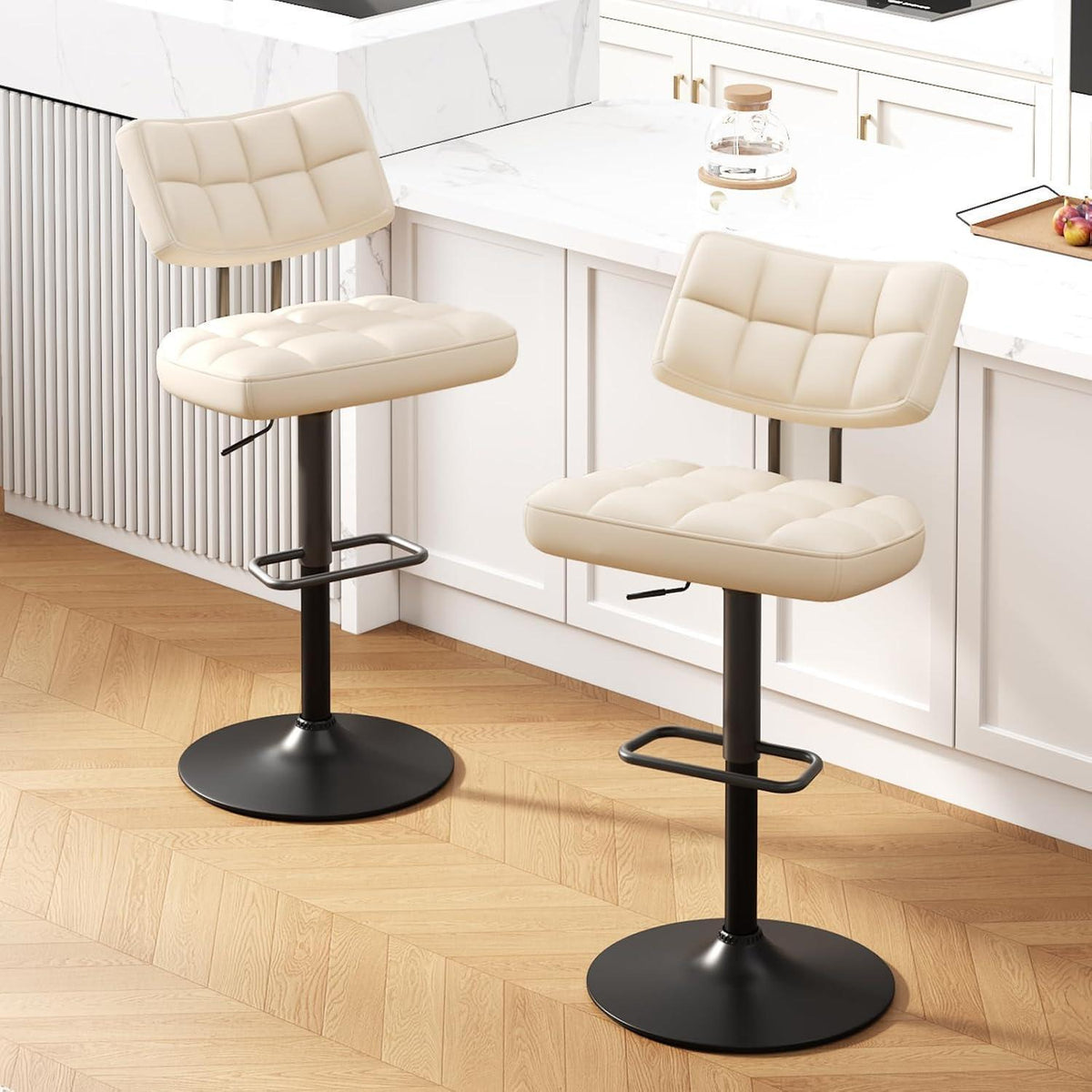 Barhocker Set 2er – Höhenverstellbar, Beige in Lederoptik